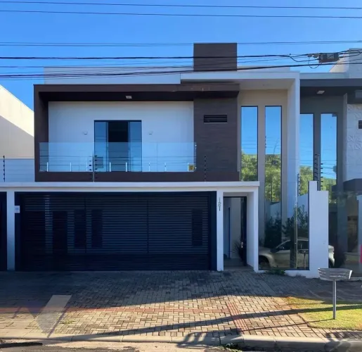 Sobrado com 3 dormitórios à venda, 200 m² por R$ 990.000,00 - Parque São Paulo - Cascavel/