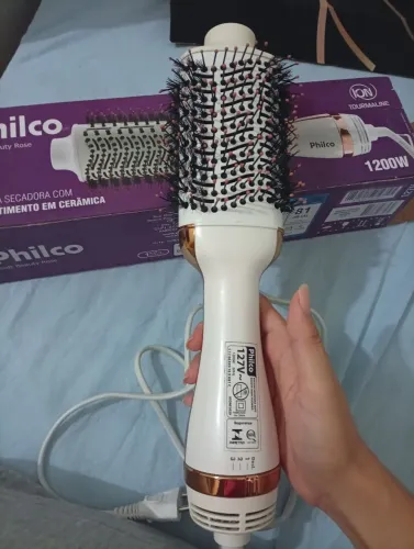 Escova Secadora usada poucas vezes 