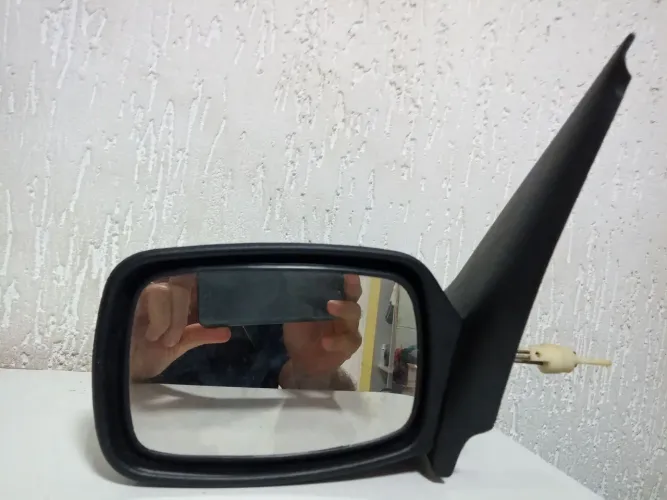 Retrovisor para fiesta