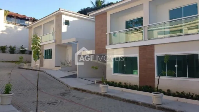 Casa com 3 quartos, Itaipu - Niterói