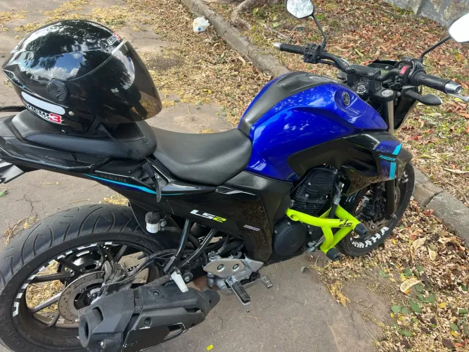 Vendo Moto FZ250