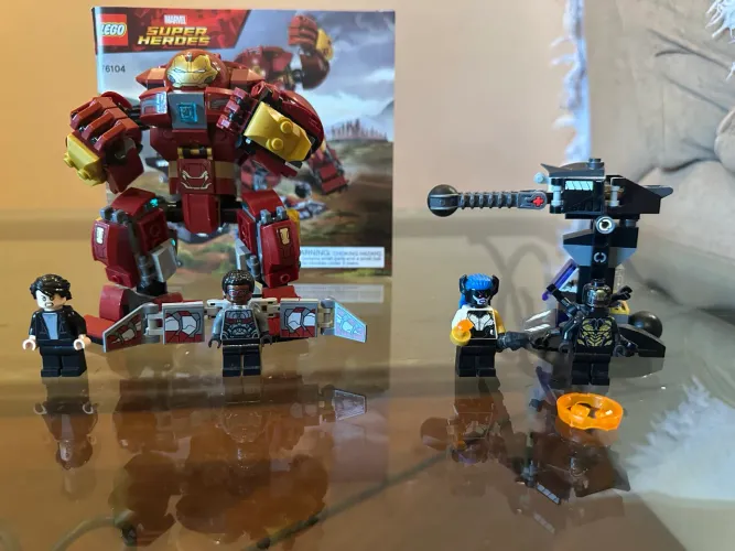 LEGO Marvel 76104 Hulkbuster Smash-Up COMPLETO + Manual