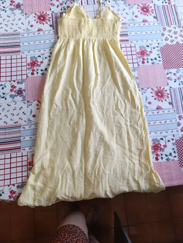 Vestido linho amarelo
