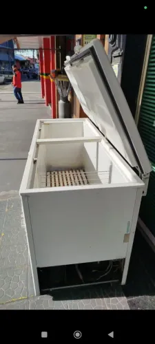 Freezer usado Precisa de conserto r$ 1000