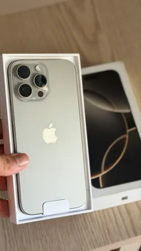 iPhone 16 Pro Max 512gb