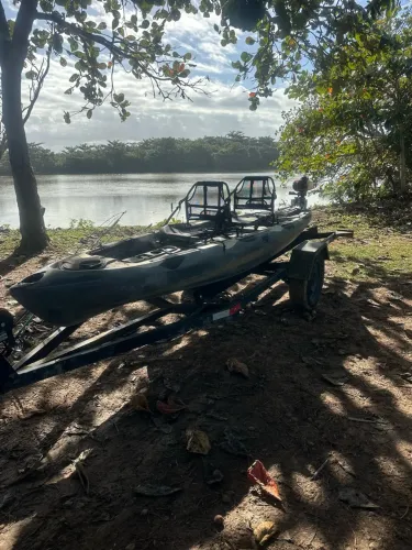 Caíque de pesca caimam 135 , motor pantaneiro 3,5Hp