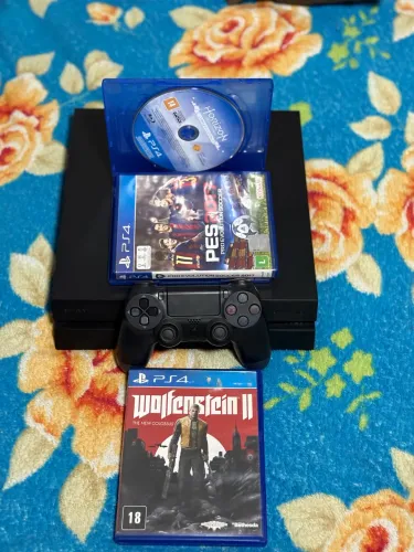 PlayStation 4 Slim 500GB + 1 Controle + 3 Jogos Mídia Física (Muito Conservado!)
