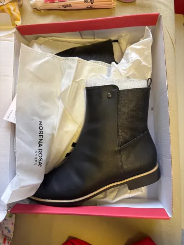 Bota morena rosa