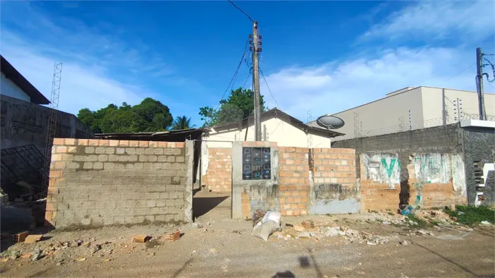 Casa com 6 quartos à venda em São vicente - RR