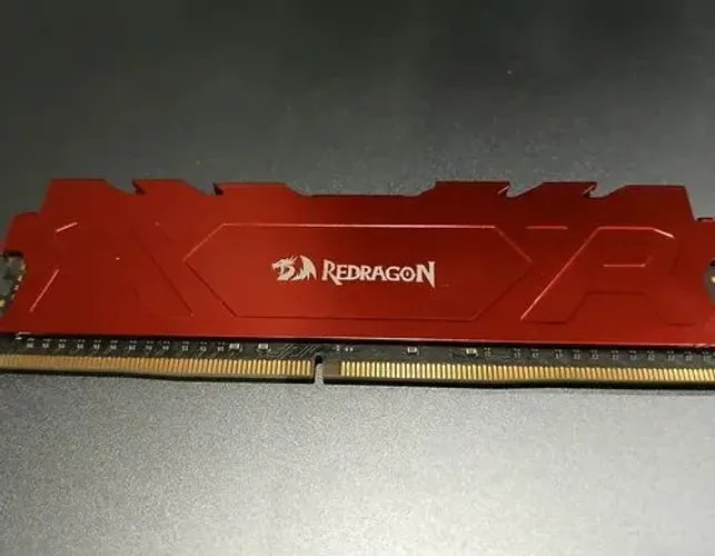 IMPERDIVEEEEL!!! MEMORIA RAM GAMER REDRAGON 16 GB 3200MHZ, PREÇO UNICOO! PRA VENDER AGORA!