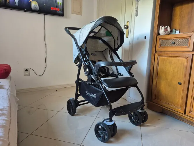 Carrinho de bebê burigotto