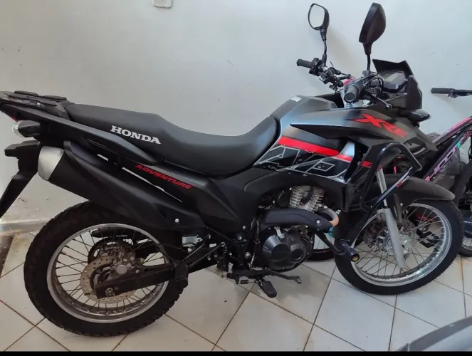 Vendo XRE190 Adventure 