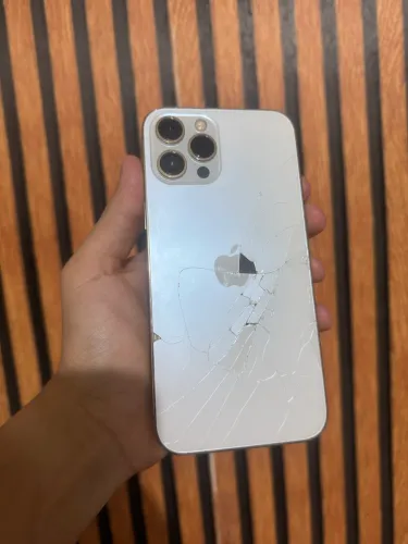 12 pro max 128gb, não troco já é o menor!