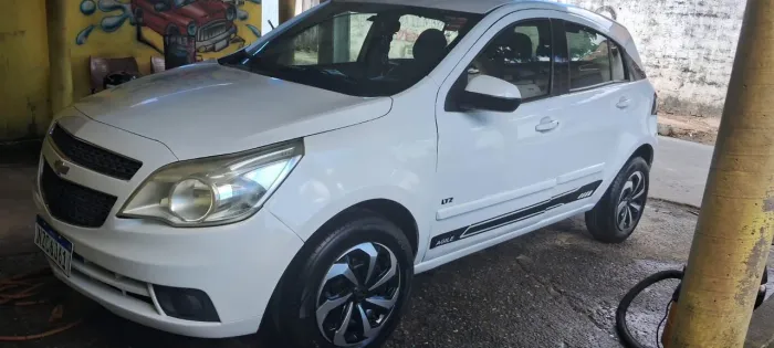 Chevrolet Agile LTZ 1.4 MPFI 8V Flexpower 5P 2011