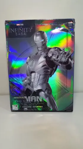 Iron Man Mark II - Model Kit Oficial Marvel Infinity Saga - Lacrado - Peça Rara no Brasil