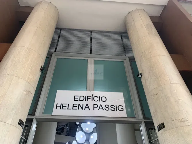 Sala Comercial de Alto Padrão no Centro de BH: 2 salas, 1 banheiro, 79,86 m² - Venda ou Lo