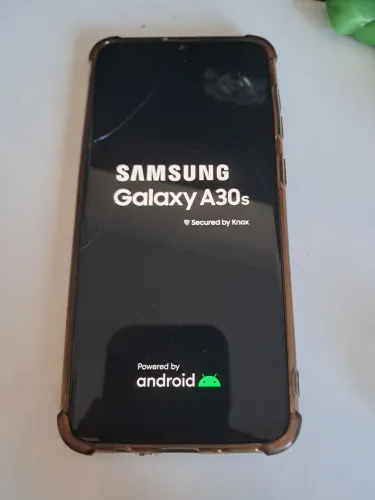 Celular seminovo