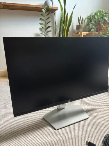 Monitor Dell de 24" S2421HNM