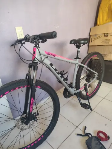 Vende-se essa bicicleta aro 29