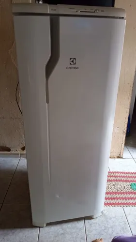 Geladeira ótima funcionando perfeitamente