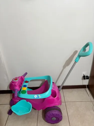 Triciclo Bandeirantes