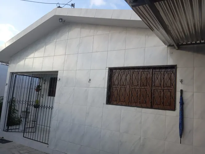 CASA VALENTINA