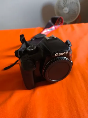 Canon T3, Lente Ef 18-55