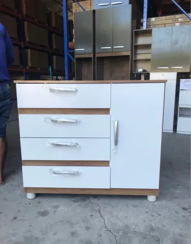 Cômoda Zaqueu Sapateira 4 Gavetas 1 Porta