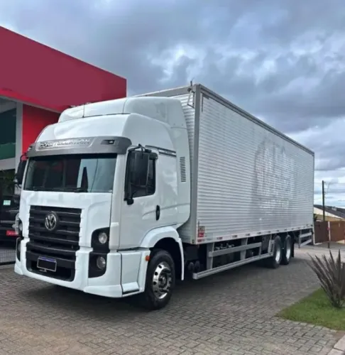 vw 24250 6x2 ano 2012 bau 