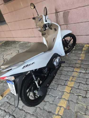 Moto Zerada