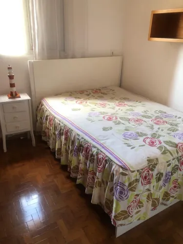 Quarto mobiliado c/ cama casal - Parada Inglesa - metrô próximo - condomínio completo