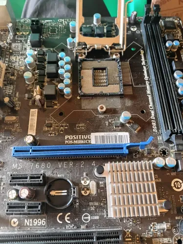 Placa mãe antiga DDR3 - 30R$