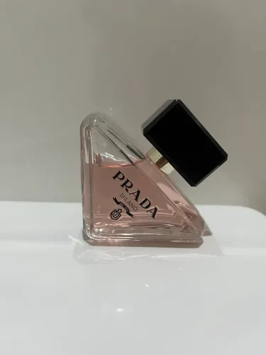 Perfume Prada Paradoxe