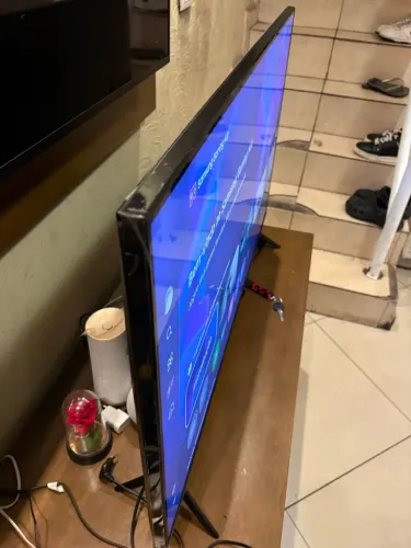 Televisão Crystal 4k Alexa, Xbox embutido, 43 polegadas. 15dias de uso