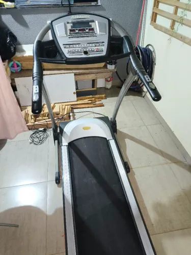 Esteira Athletic Advanced 990T