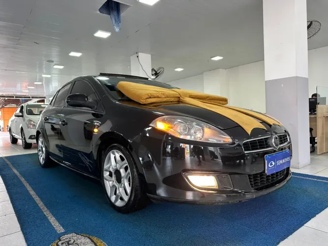 Fiat Bravo Essence 1.8 Flex 16V 5P 2014