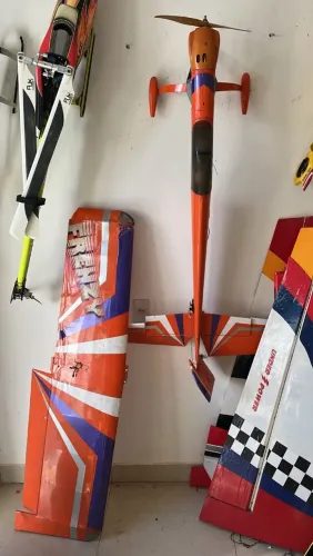 Aeromodelo Frenzy