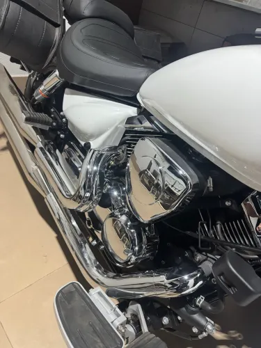 Denver 250cc 4.896km com acessórios!