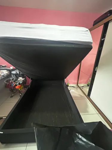 Vendo Base de cama casal baú 