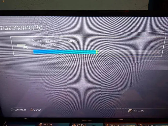 PS4 Slim com 5 jogos