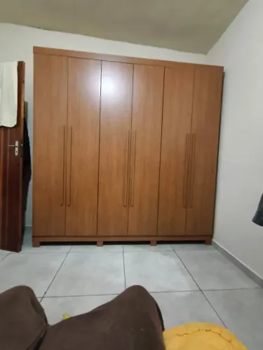 Armário Seminovo - 3 Meses de Uso Perfeito Estado! - Motivo: Mudança para outro estado