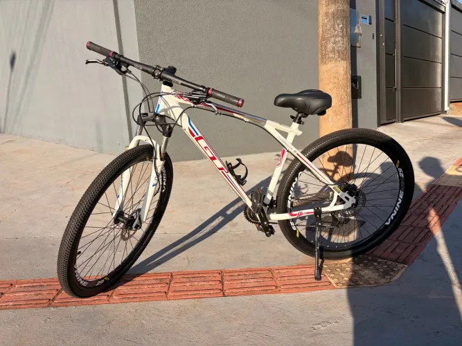 Bike GT Timberline Aro 29 (Praticamente Zero / Reformada Completa)