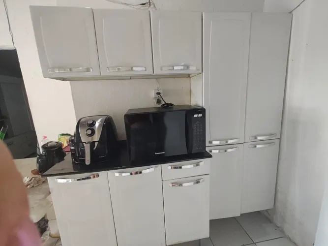 Vendo armário completo aço conservado em ótimo estado
