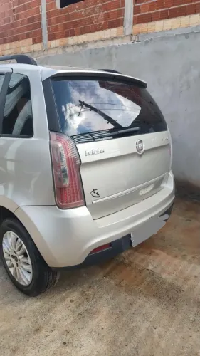 Fiat Idea Attractive 1.4 Fire Flex 8V 5P 2012