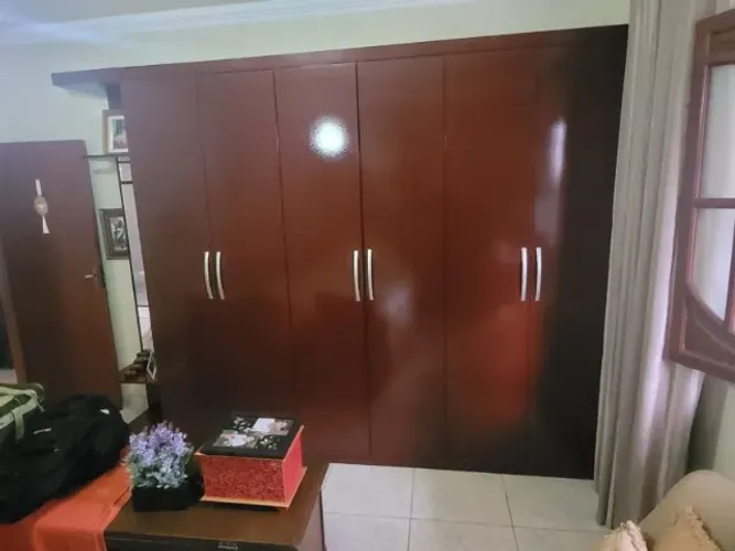 Guarda Roupa de Casal 6 Portas