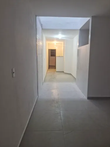 VENDO APARTAMENTO 1 QT GARAGEM SL COZ SL JANTAR AREA SERVIÇO