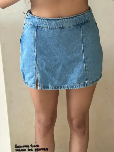 Short-Saia tam 34