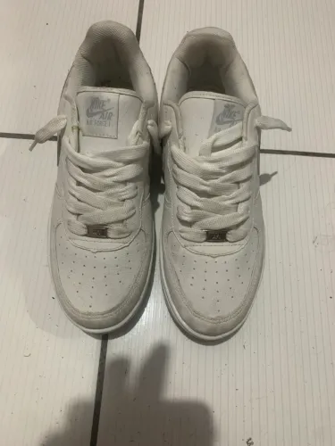 tênis nike branco 