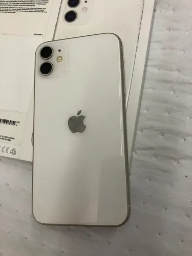 IPhone 11 256 gb branco