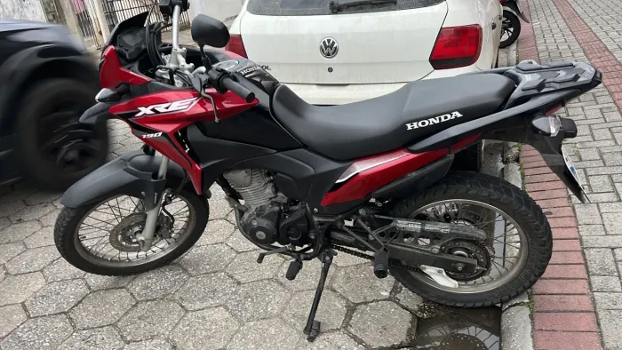 Vendo Xre 2019 em perfeito estado única dona